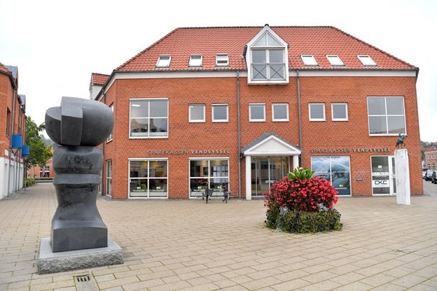 Adelgade 8 og Jernbanegade 2 i Hobro er blevet ombygget til en samlet ejendom omkring Posttorvet. Foto: Claus Søndberg
